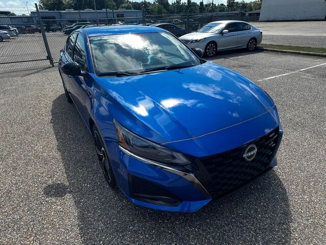 2025 Nissan Altima 2.5 SR