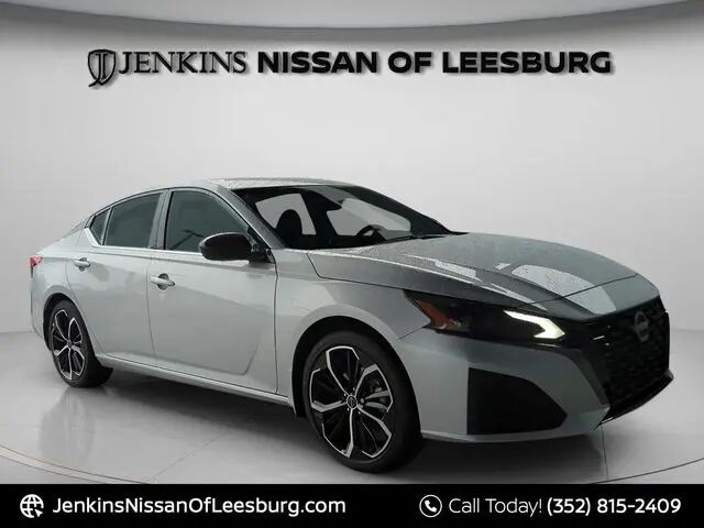 2025 Nissan Altima 2.5 SR