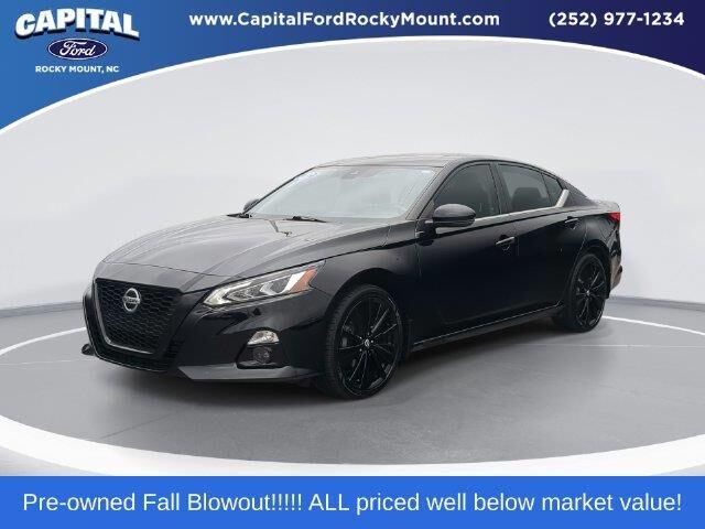 2022 Nissan Altima 2.5 SR