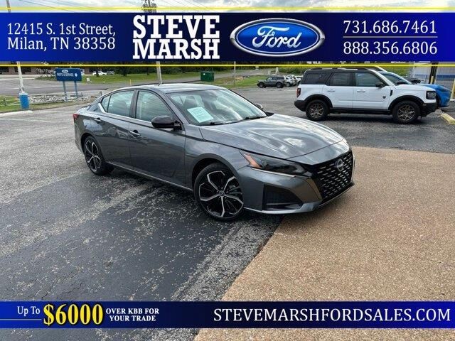 2025 Nissan Altima 2.5 SR