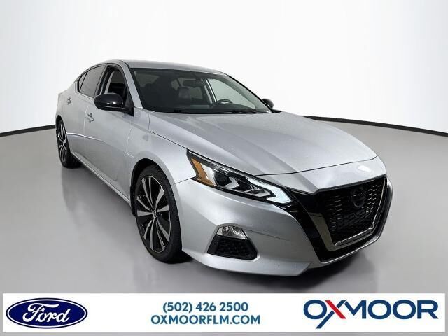 2019 Nissan Altima 2.5 SR — photo 1 of 13