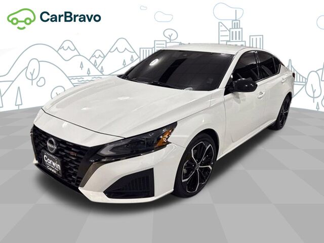 2023 Nissan Altima SR FWD