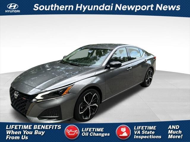 2024 Nissan Altima 2.5 SR — photo 1 of 13