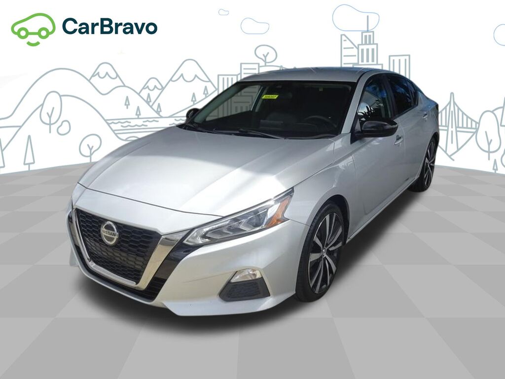 2021 Nissan Altima SR FWD — photo 1 of 6
