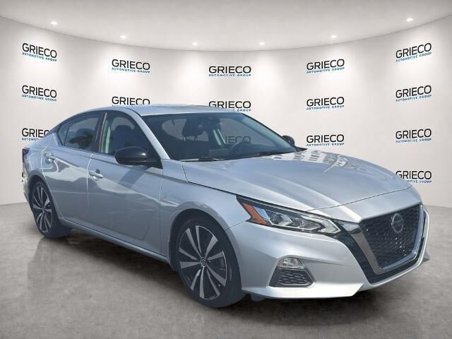 2021 Nissan Altima 2.5 SR