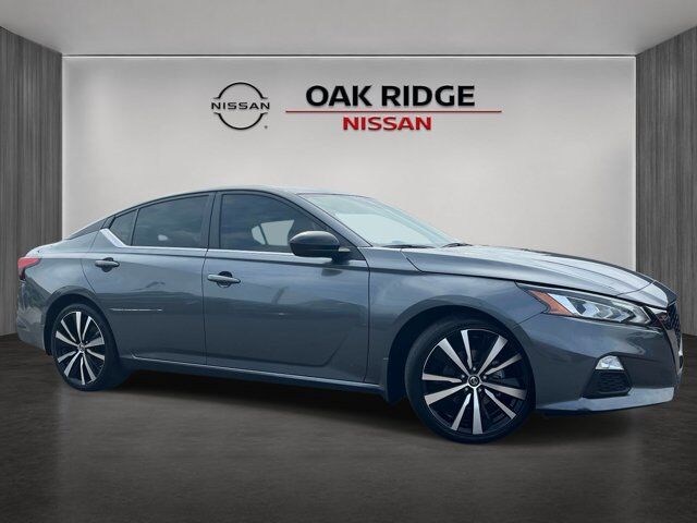 2021 Nissan Altima 2.5 SR — photo 1 of 13