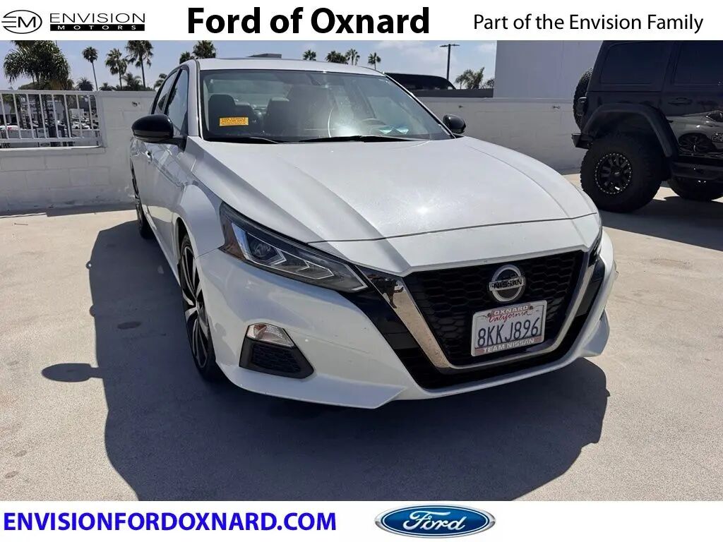 2019 Nissan Altima 2.5 SR — photo 1 of 29