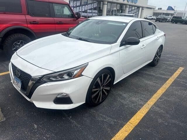 2021 Nissan Altima 2.5 SR — photo 1 of 2