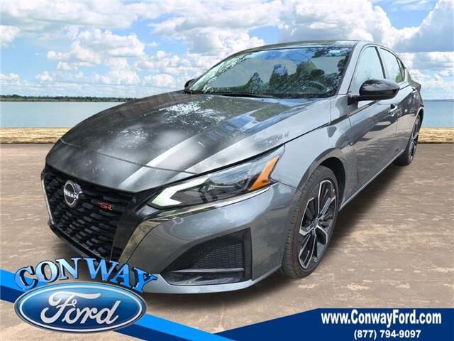 2025 Nissan Altima 2.5 SR