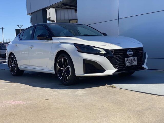 2026 Nissan Altima 2.5 SR