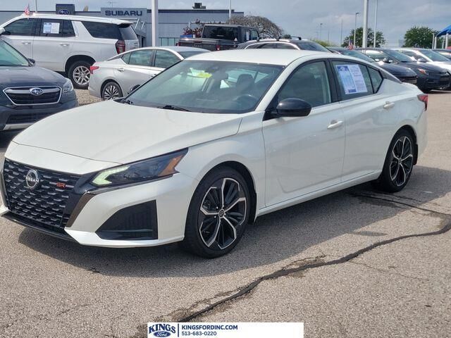2023 Nissan Altima 2.5 SR