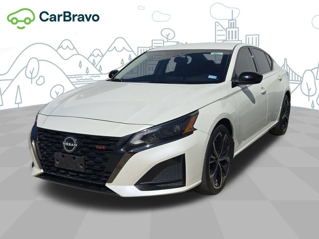 2023 Nissan Altima SR FWD — photo 1 of 6