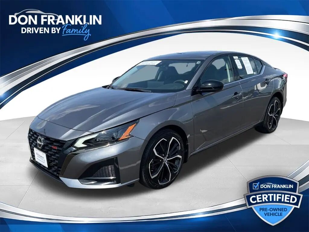 2023 Nissan Altima 2.5 SR — photo 1 of 26