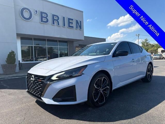2023 Nissan Altima 2.5 SR