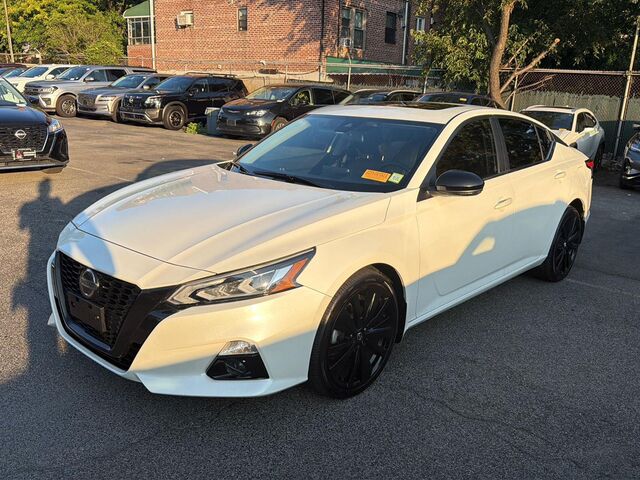 2022 Nissan Altima 2.5 SR