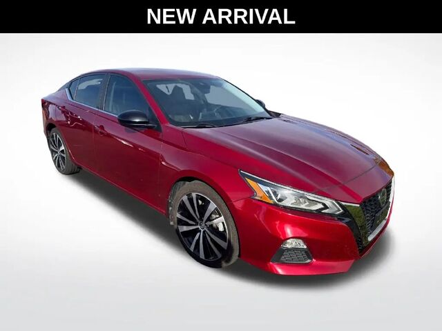 2022 Nissan Altima 2.5 SR