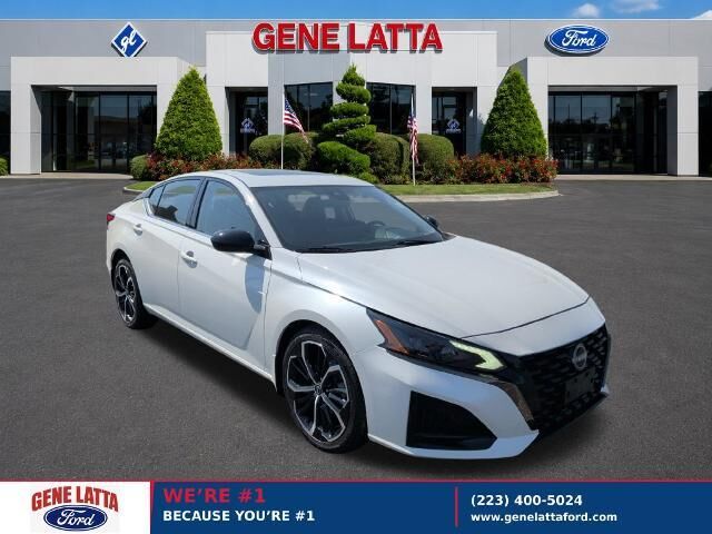 2023 Nissan Altima 2.5 SR