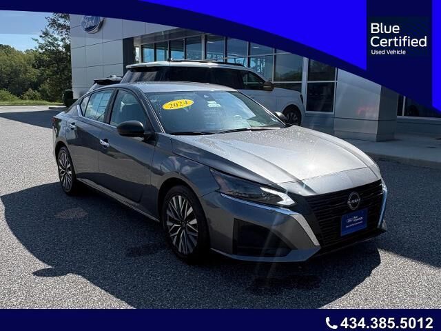 2024 Nissan Altima 2.5 SV — photo 1 of 26