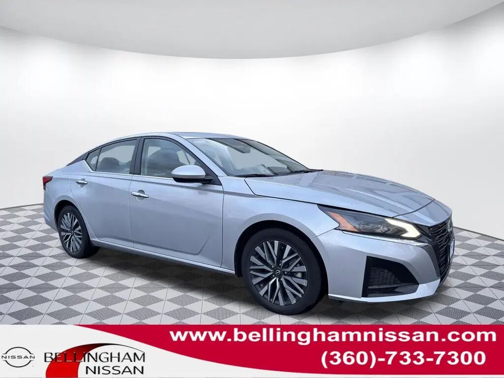 2024 Nissan Altima 2.5 SV — photo 1 of 1