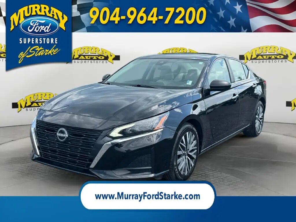 2025 Nissan Altima 2.5 SV — photo 1 of 13