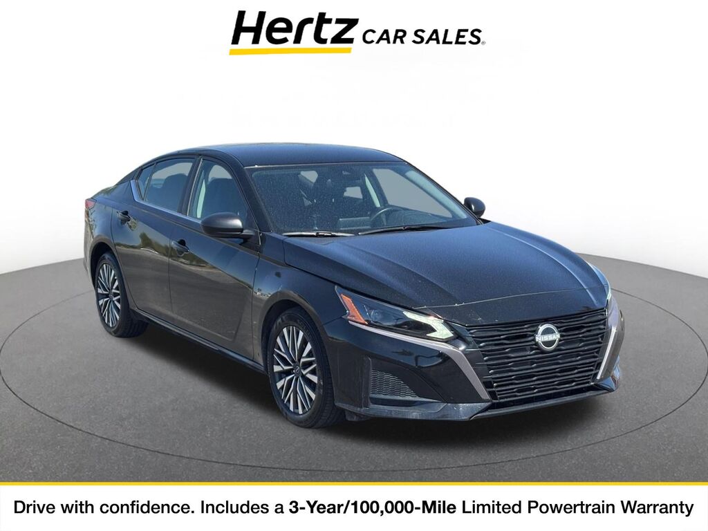 2026 Nissan Altima SV — photo 1 of 11