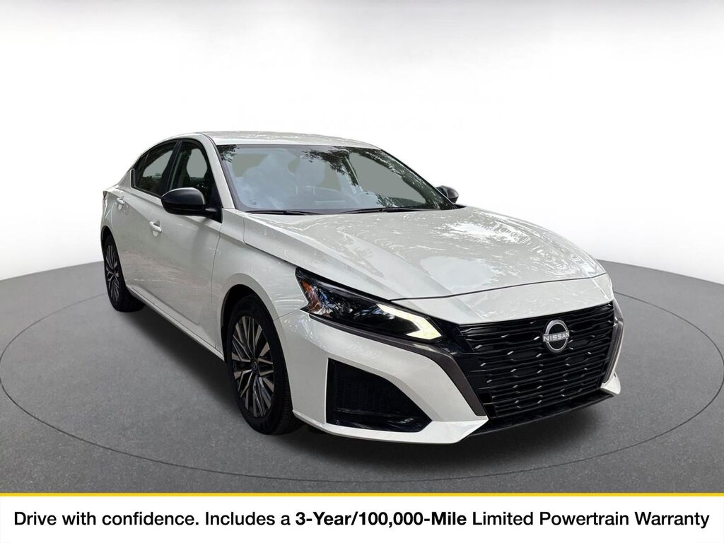 2026 Nissan Altima SV — photo 1 of 11