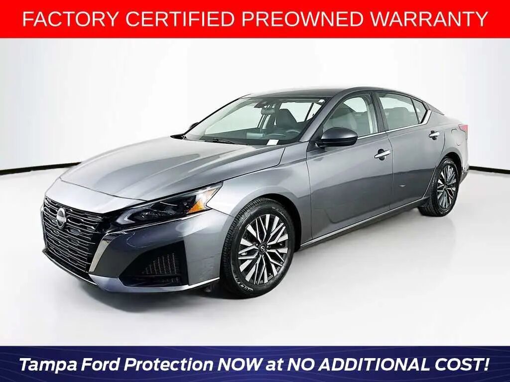 2024 Nissan Altima 2.5 SV — photo 1 of 26