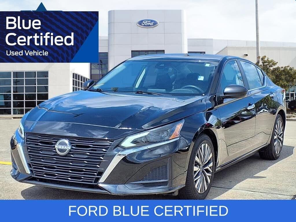 2024 Nissan Altima 2.5 SV — photo 1 of 1