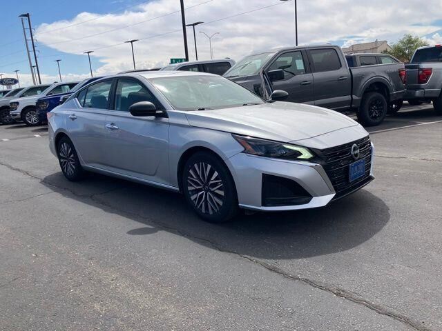 2024 Nissan Altima 2.5 SV — photo 1 of 26