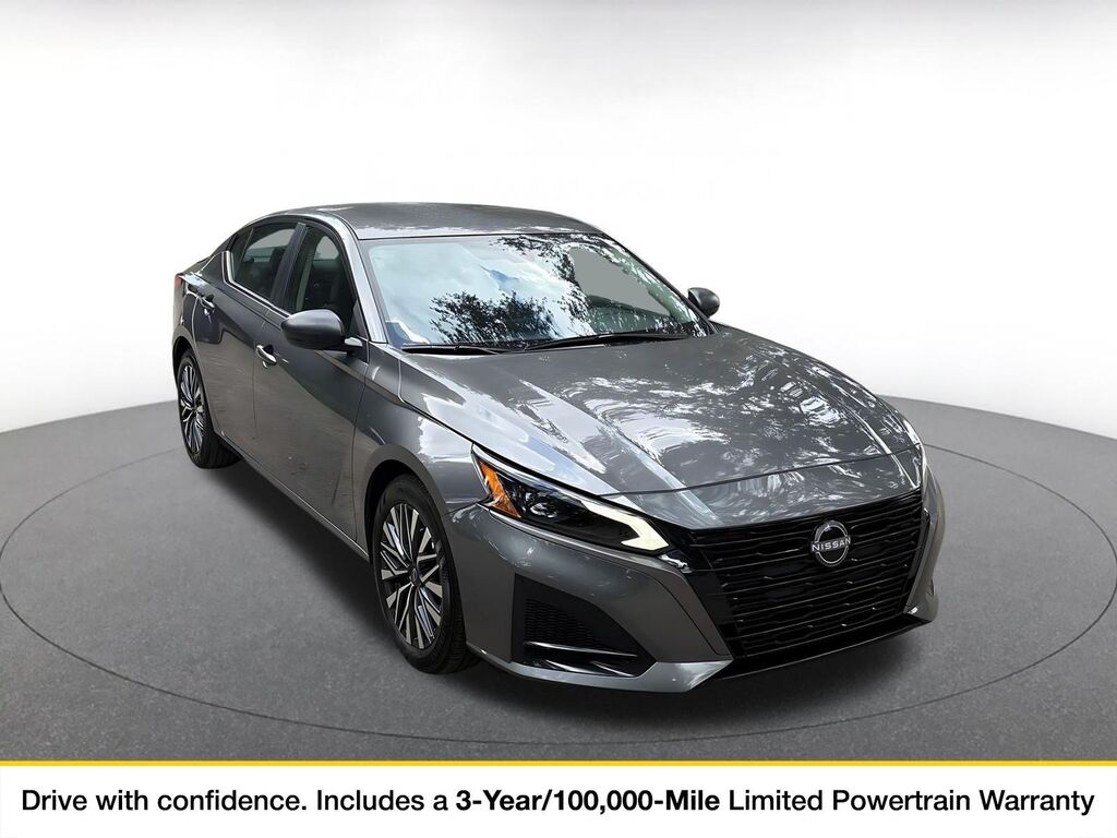 2026 Nissan Altima SV — photo 1 of 11