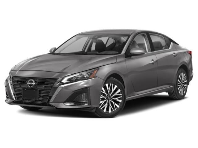 2024 Nissan Altima 2.5 SV — photo 1 of 28