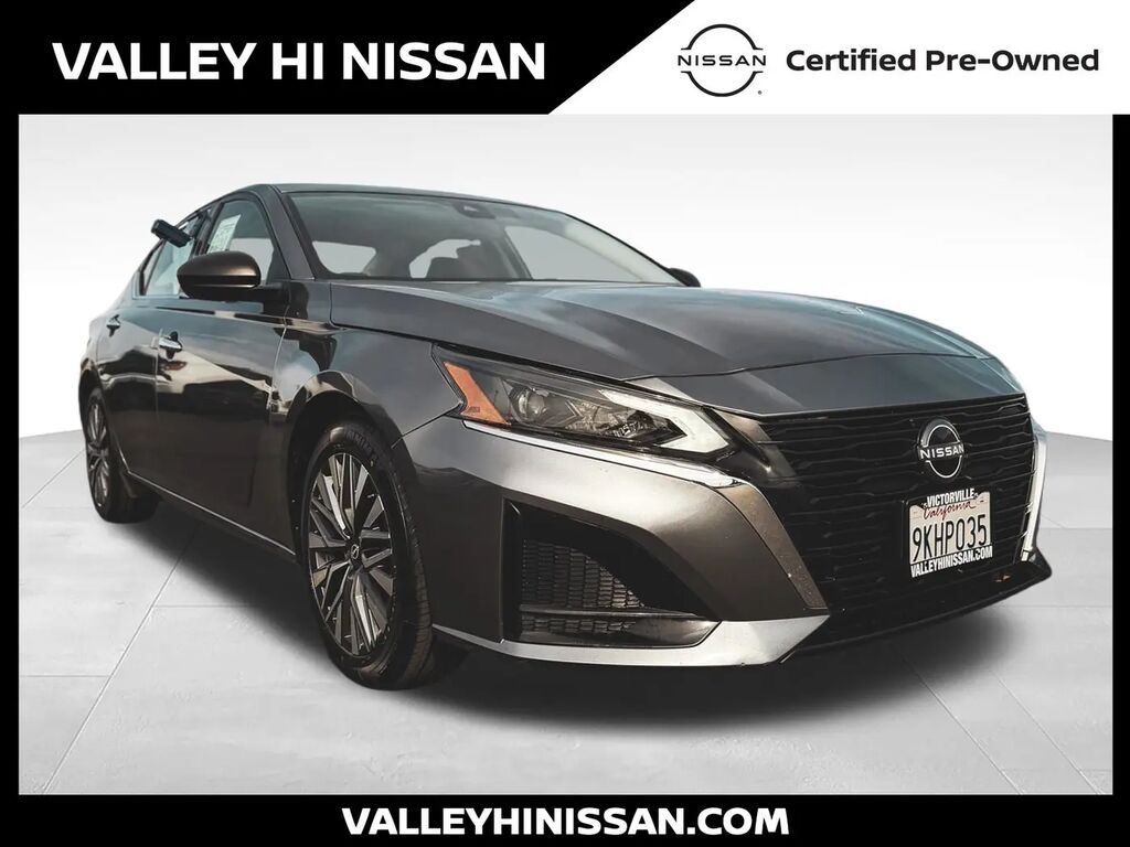 2024 Nissan Altima 2.5 SV — photo 1 of 13