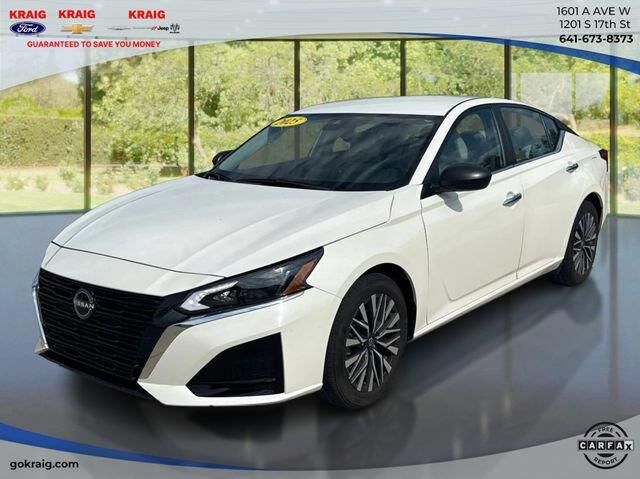 2025 Nissan Altima 2.5 SV — photo 1 of 26