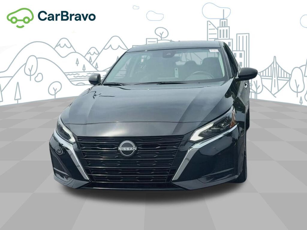 2025 Nissan Altima SV FWD — photo 1 of 6