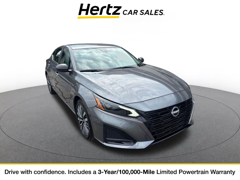 2026 Nissan Altima SV — photo 1 of 11