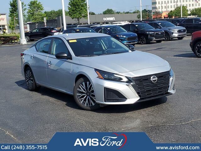 2024 Nissan Altima 2.5 SV — photo 1 of 26