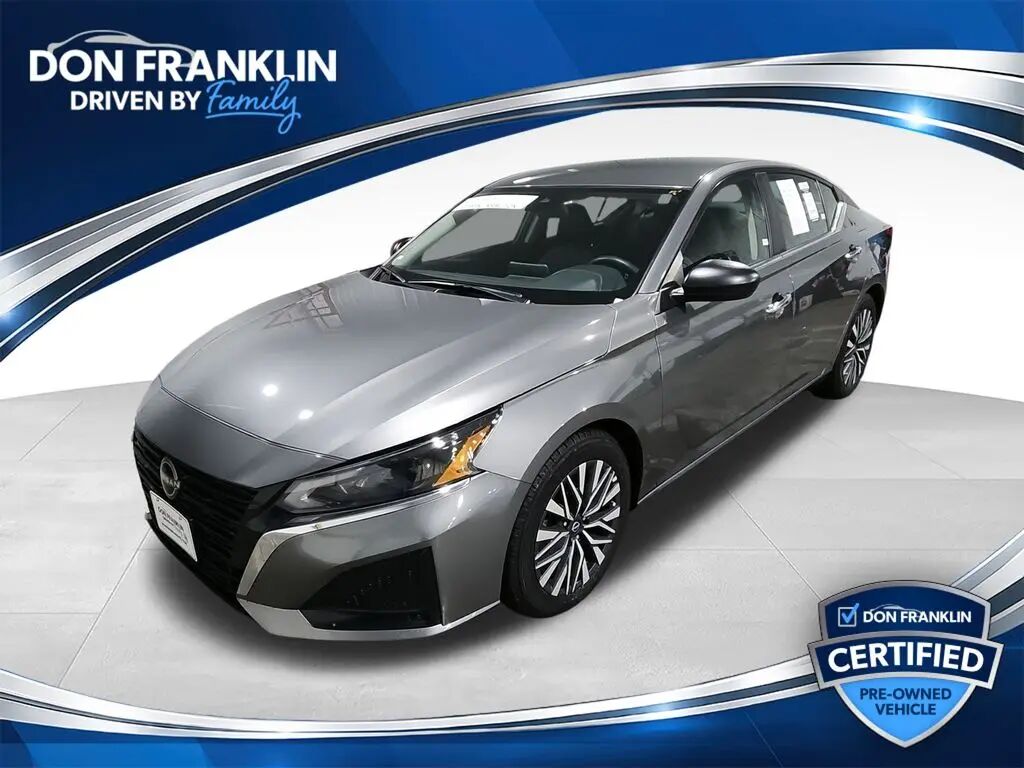 2024 Nissan Altima 2.5 SV — photo 1 of 30
