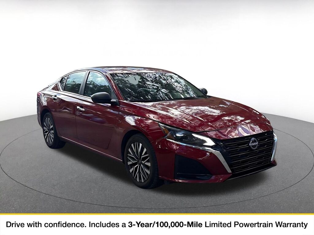 2025 Nissan Altima SV — photo 1 of 1