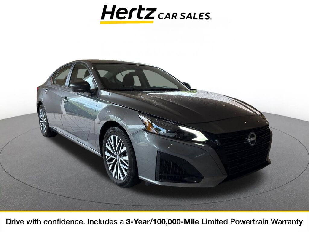 2026 Nissan Altima SV — photo 1 of 11