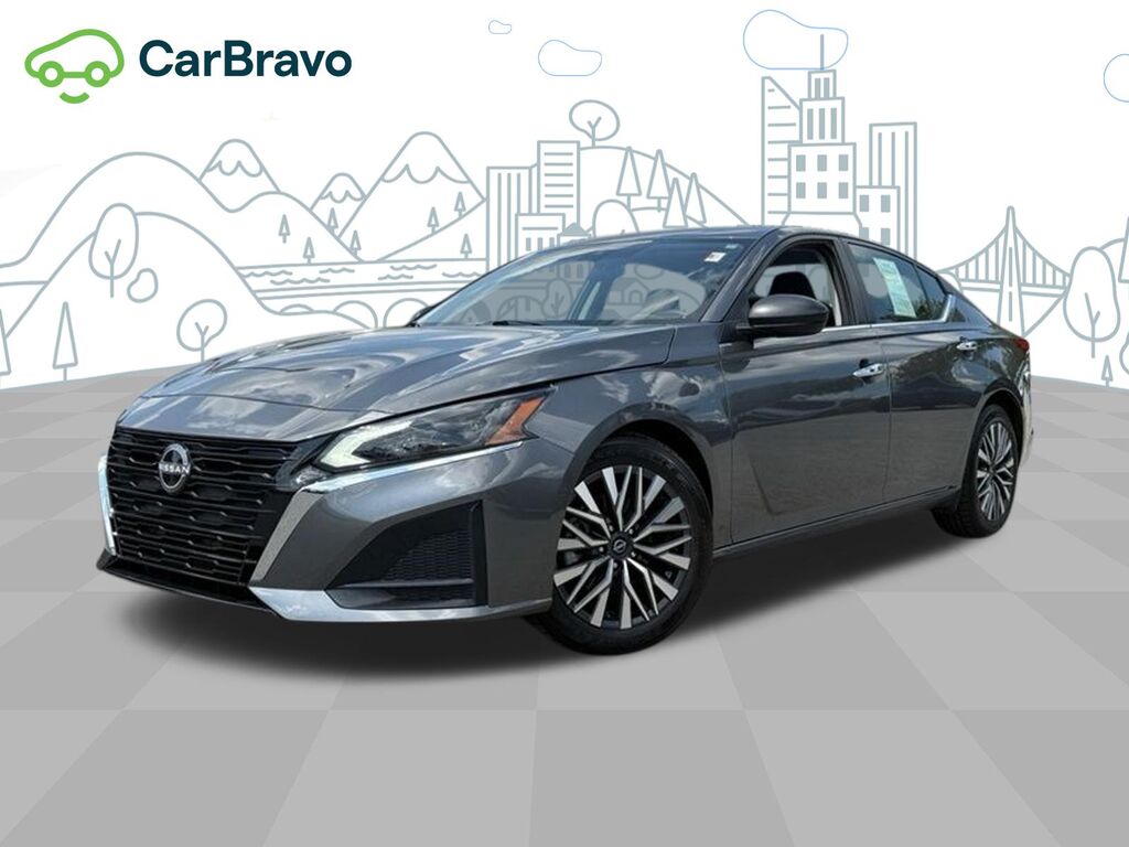 2024 Nissan Altima 2.5 SV — photo 1 of 6