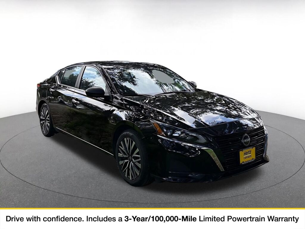 2025 Nissan Altima SV — photo 1 of 1
