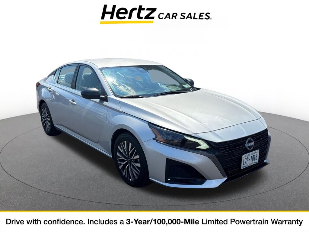 2026 Nissan Altima SV — photo 1 of 11