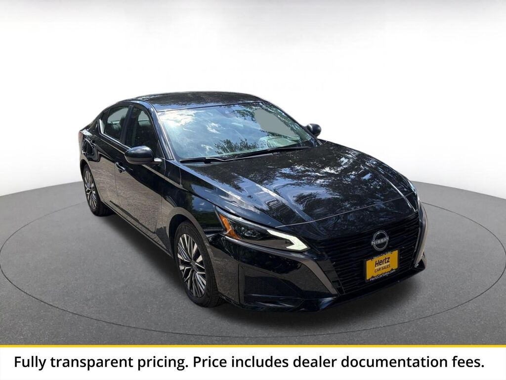 2026 Nissan Altima SV — photo 1 of 23