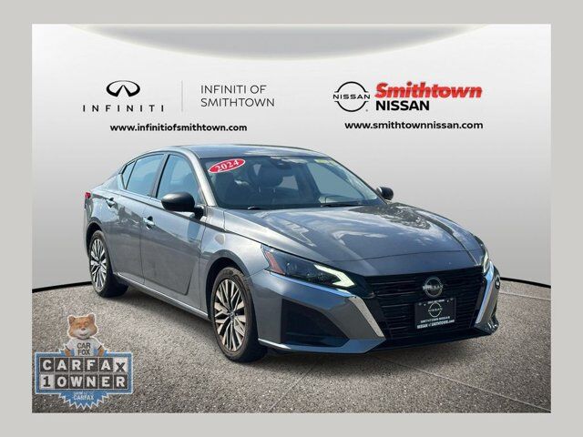2024 Nissan Altima 2.5 SV — photo 1 of 12
