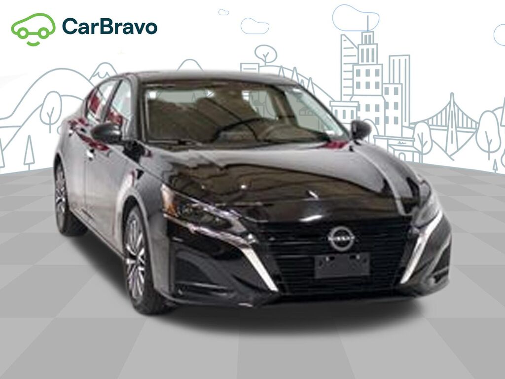2025 Nissan Altima SV FWD — photo 1 of 1