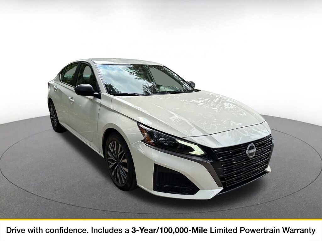 2026 Nissan Altima SV — photo 1 of 11