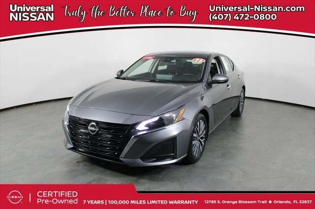 2023 Nissan Altima 2.5 SV — photo 1 of 1