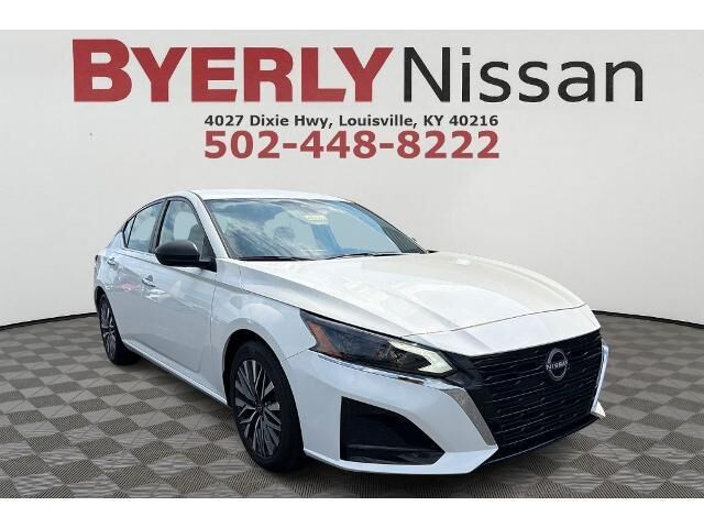 2025 Nissan Altima 2.5 SV — photo 1 of 26