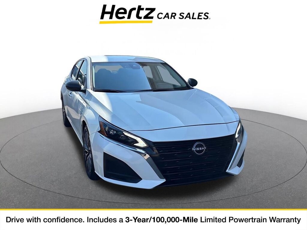 2025 Nissan Altima SV — photo 1 of 1