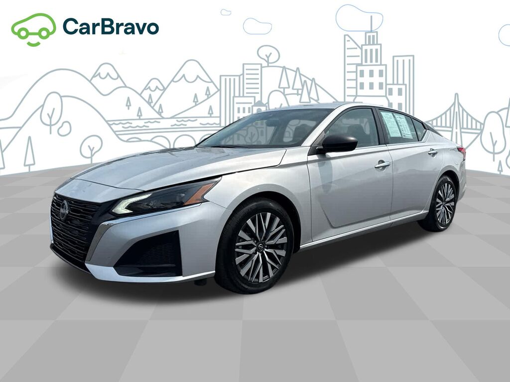 2025 Nissan Altima SV — photo 1 of 6